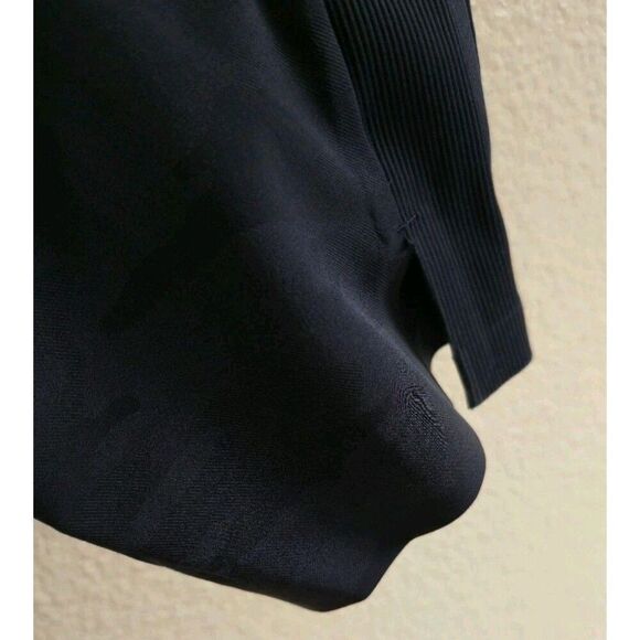 Athleta Brooklyn Ankle Pants Blue Camo Womens Size 16 - Picture 7 of 8